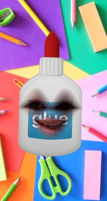 Preview for a Spotlight video that uses the Glue Face Lens