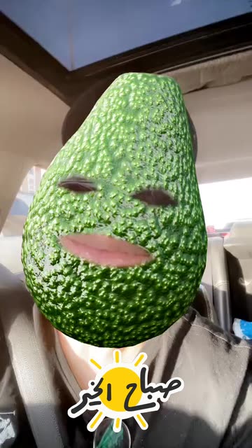Preview for a Spotlight video that uses the avocado head efect Lens
