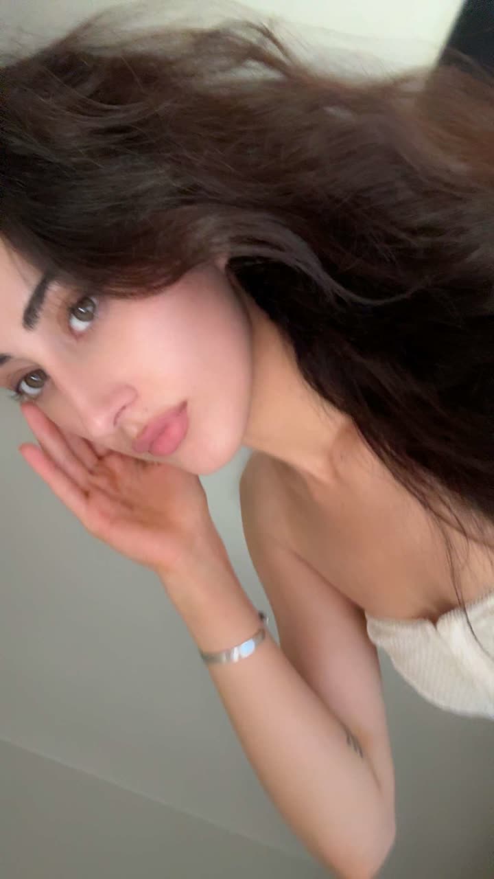 محتوى سناب شات لـ Angel Baby