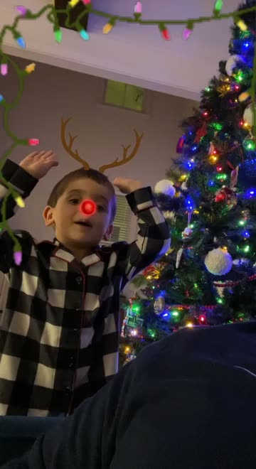 Preview for a Spotlight video that uses the Rudolph Lens