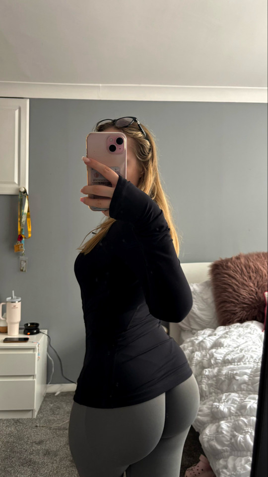 ariannanewoxo