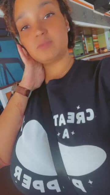 Preview for a Spotlight video that uses the aya Lens
