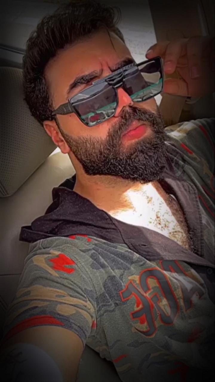 محتوى سناب شات لـ يُـــسْـــر الـ داوّد