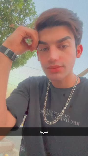 Preview for a Spotlight video that uses the SHINE Lens