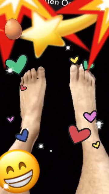 Preview for a Spotlight video that uses the feets Lens