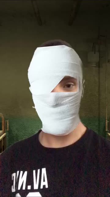 Preview for a Spotlight video that uses the Awake Lens