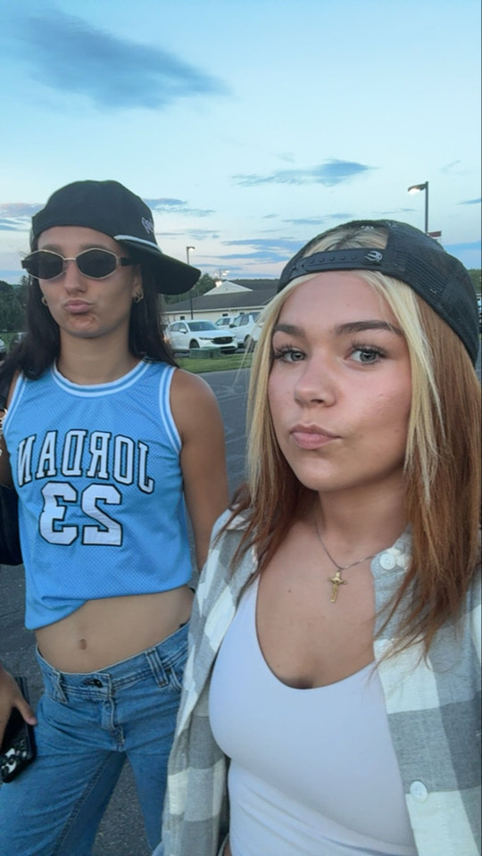 leila_6609