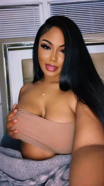 adore708