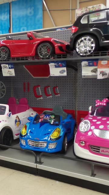 Preview for a Spotlight video that uses the ToysRUS Cars Lens