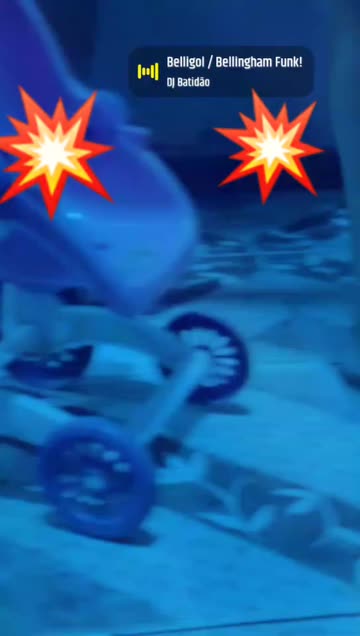 Preview for a Spotlight video that uses the Scuba Diving Fun Lens