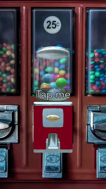 Preview for a Spotlight video that uses the Gumball Machine Lens
