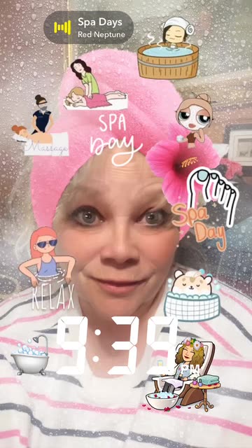 Preview for a Spotlight video that uses the Relax Lens