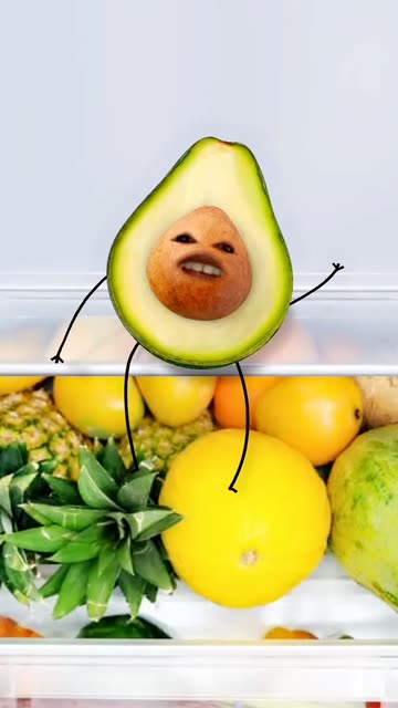 Preview for a Spotlight video that uses the Avocado Face Lens