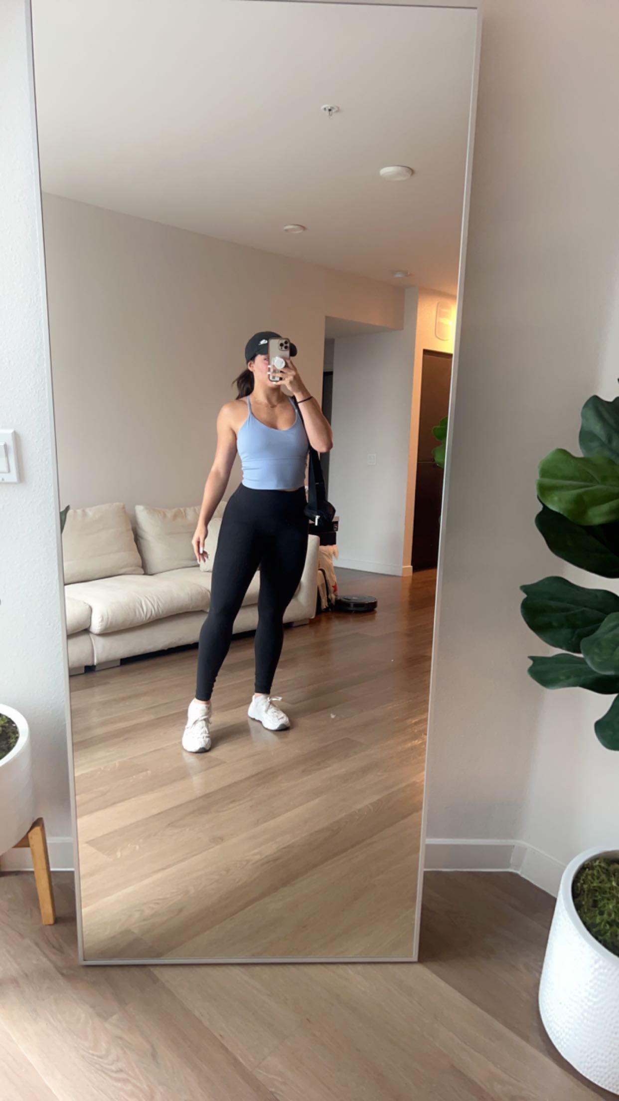 Mary Noura (@thatgirllmary) | Snapchat Stories, Spotlight & Lenses