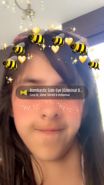 Preview for a Spotlight video that uses the Bumble Bee Lens