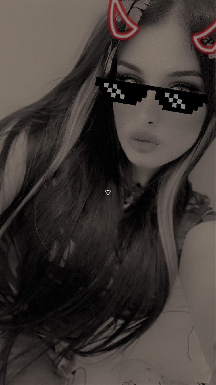 محتوى سناب شات لـ 𝐋𝐈𝐍𝐀🐈‍⬛👑