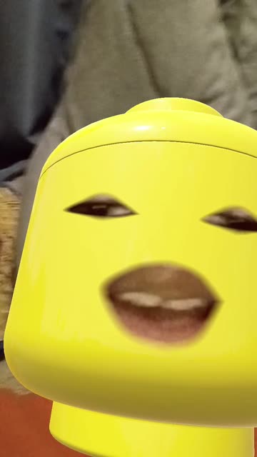 Preview for a Spotlight video that uses the LEGO Head Lens