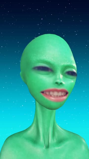 Preview for a Spotlight video that uses the Alien Lens