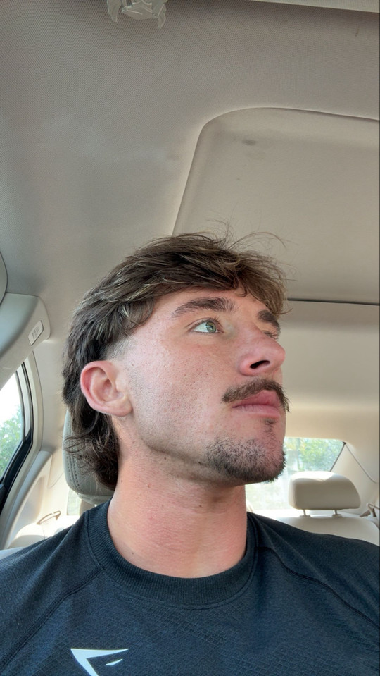 jamesiwhitee
