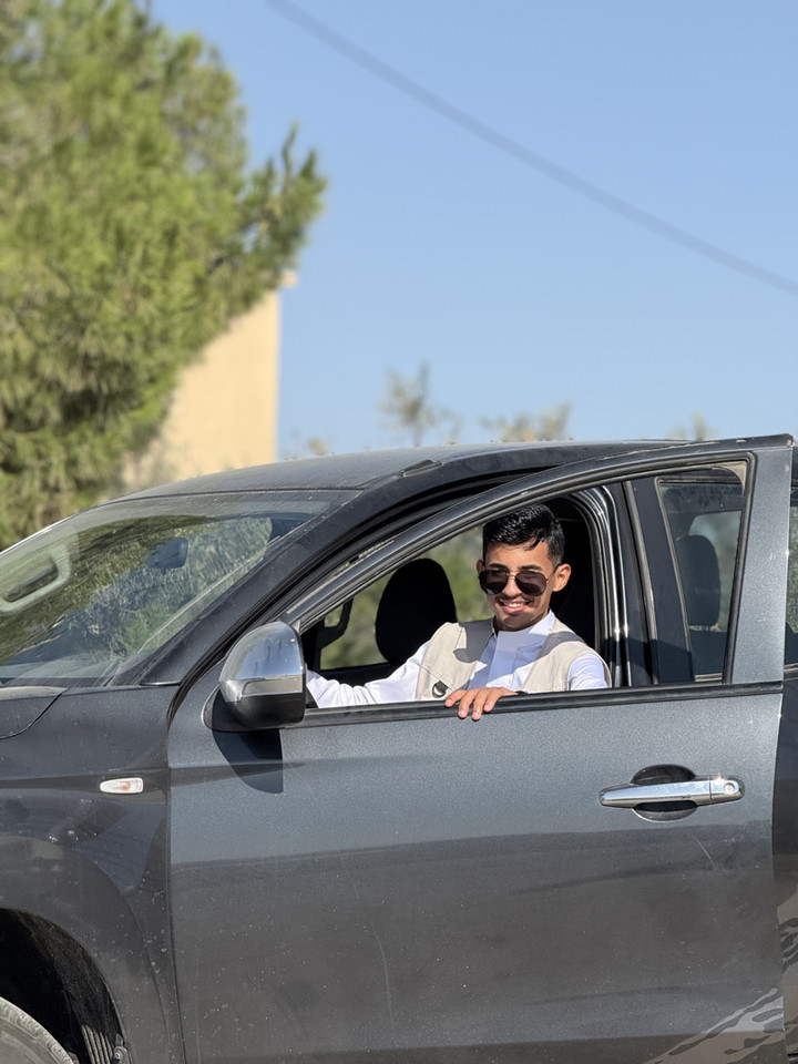 محتوى سناب شات لـ ﮼صخر ﮼بني،صخر🎖️.