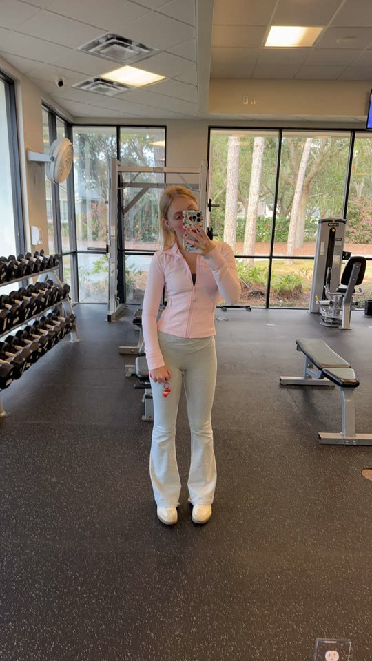 ava.cherrry