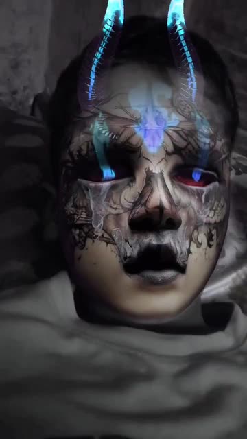 Preview for a Spotlight video that uses the VALENT-MIND-DUST Lens