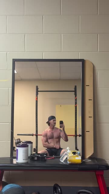 Devin Fox