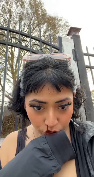 Preview for a Spotlight video that uses the hurt Lens
