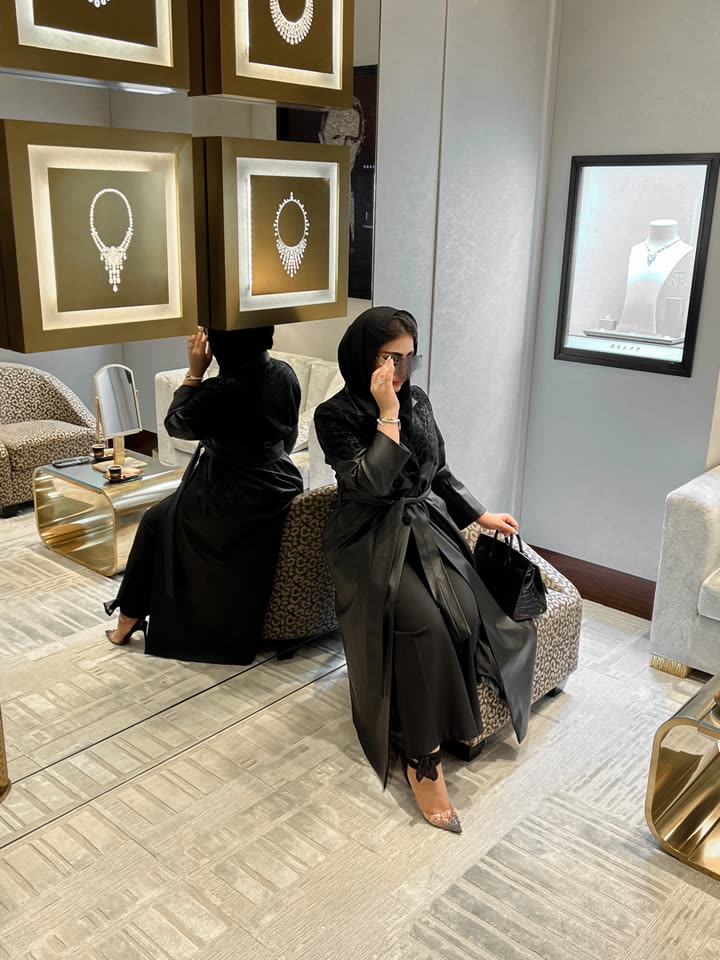 محتوى سناب شات لـ خلود اللميع 🪭 Aloooloo 🦚