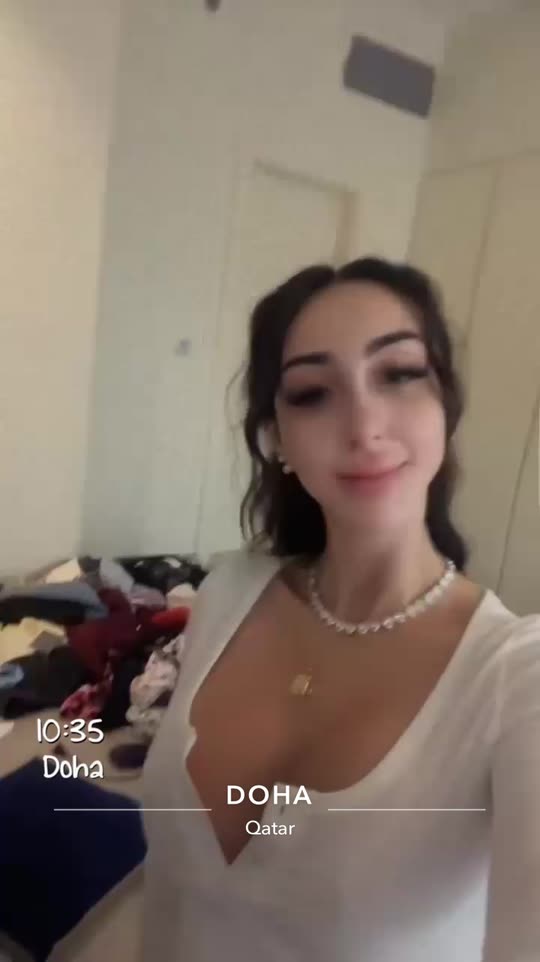 bellavhadid12