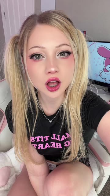 Saya Videos