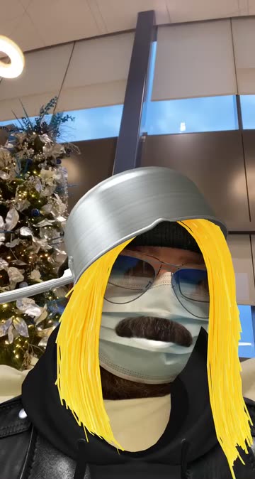 Preview for a Spotlight video that uses the spaghetti Lens