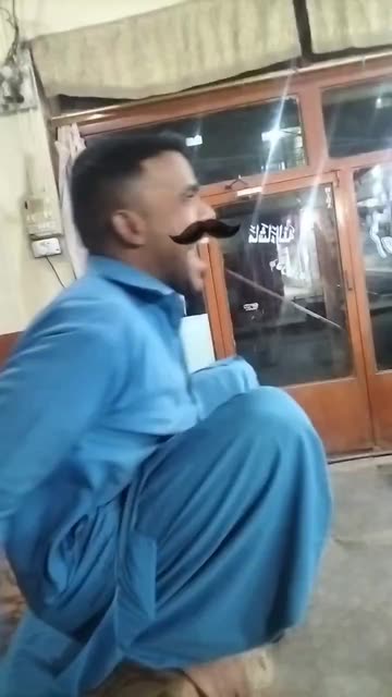 Preview for a Spotlight video that uses the Mustache Lens