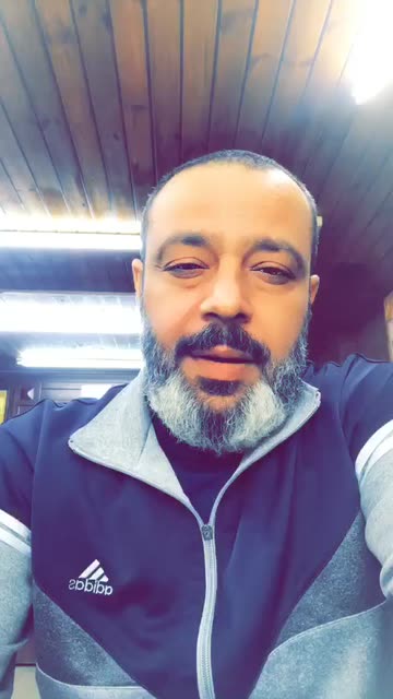 Preview for a Spotlight video that uses the White teeth Lens