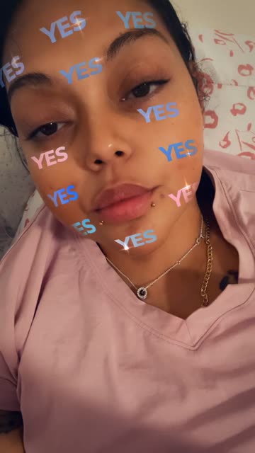 Preview for a Spotlight video that uses the Yes or No Lens