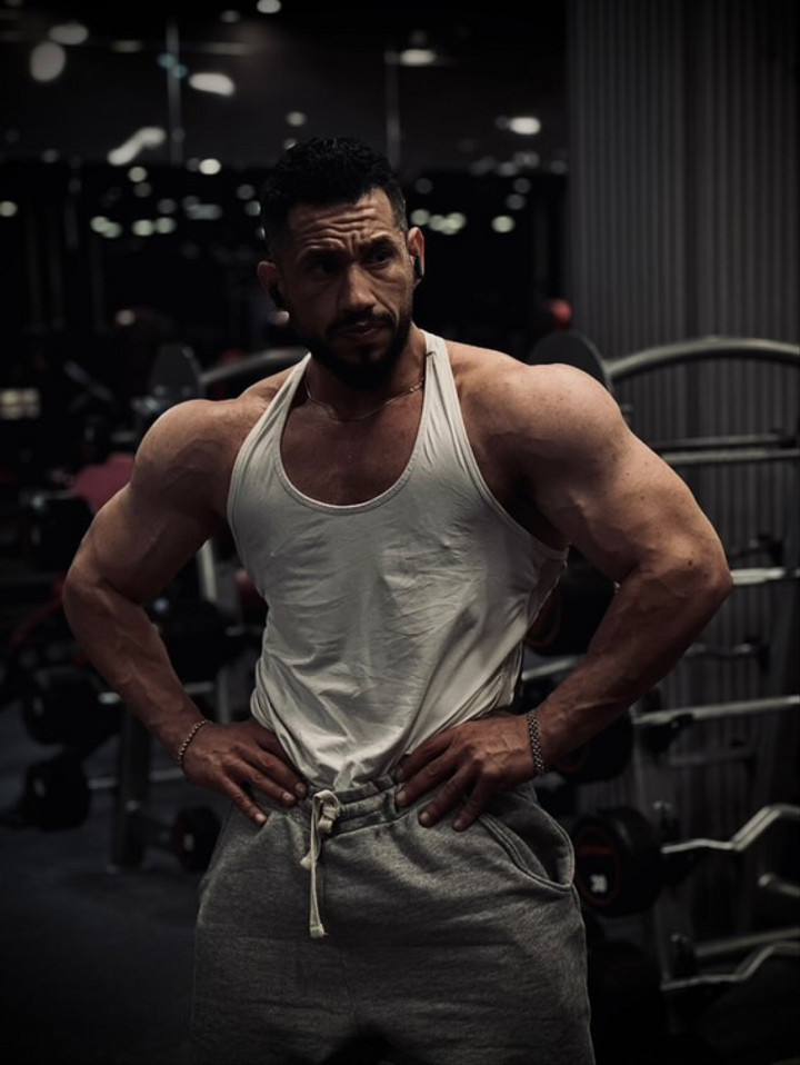 محتوى سناب شات لـ مصطفى قاسم