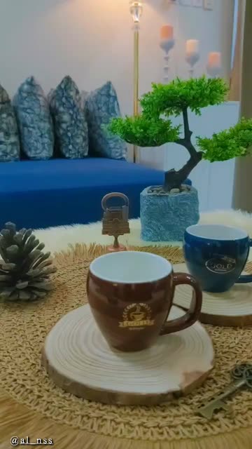 Preview for a Spotlight video that uses the clarity Lens