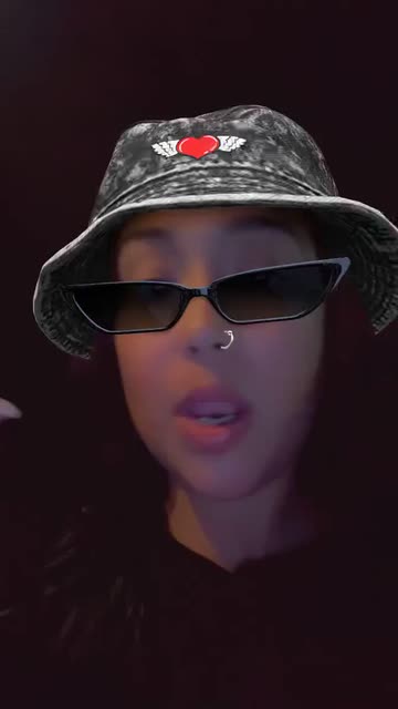 Preview for a Spotlight video that uses the Bucket Hat Style Lens