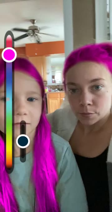 Preview for a Spotlight video that uses the Hair-Eyes Colors Lens