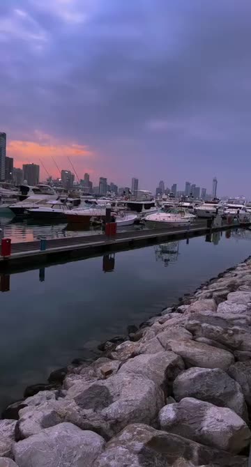 Preview for a Spotlight video that uses the FLEXY Lens