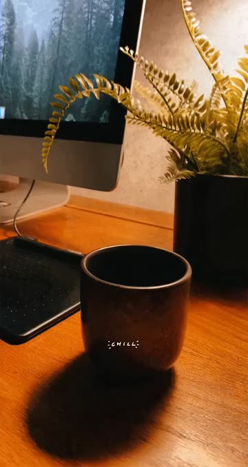 Preview for a Spotlight video that uses the Effects 4 Lens