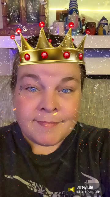 Preview for a Spotlight video that uses the snow queen Lens