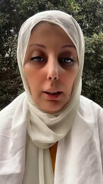 Preview for a Spotlight video that uses the makeup Lens