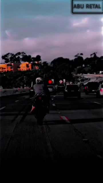 Preview for a Spotlight video that uses the Night Lens
