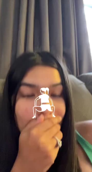 Preview for a Spotlight video that uses the NOSE TWERKING Lens