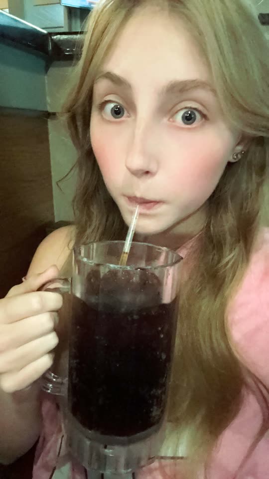 ava.cherrry