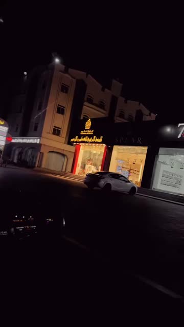 Preview for a Spotlight video that uses the GLOWING BLUSHHH Lens