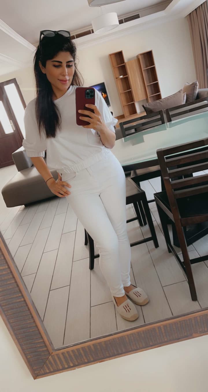 قصة سناب شات للحساب ana_zara رقم 405