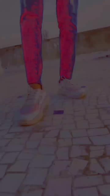 Preview for a Spotlight video that uses the Pleasant Lens