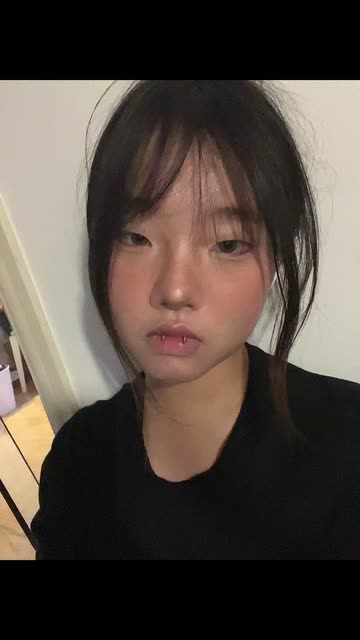 Saya Videos